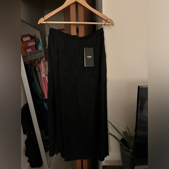 NWT Fendi Resort 2020 Silk Jacquard 2-Piece Skirt Suit Set - Picture 11 of 13